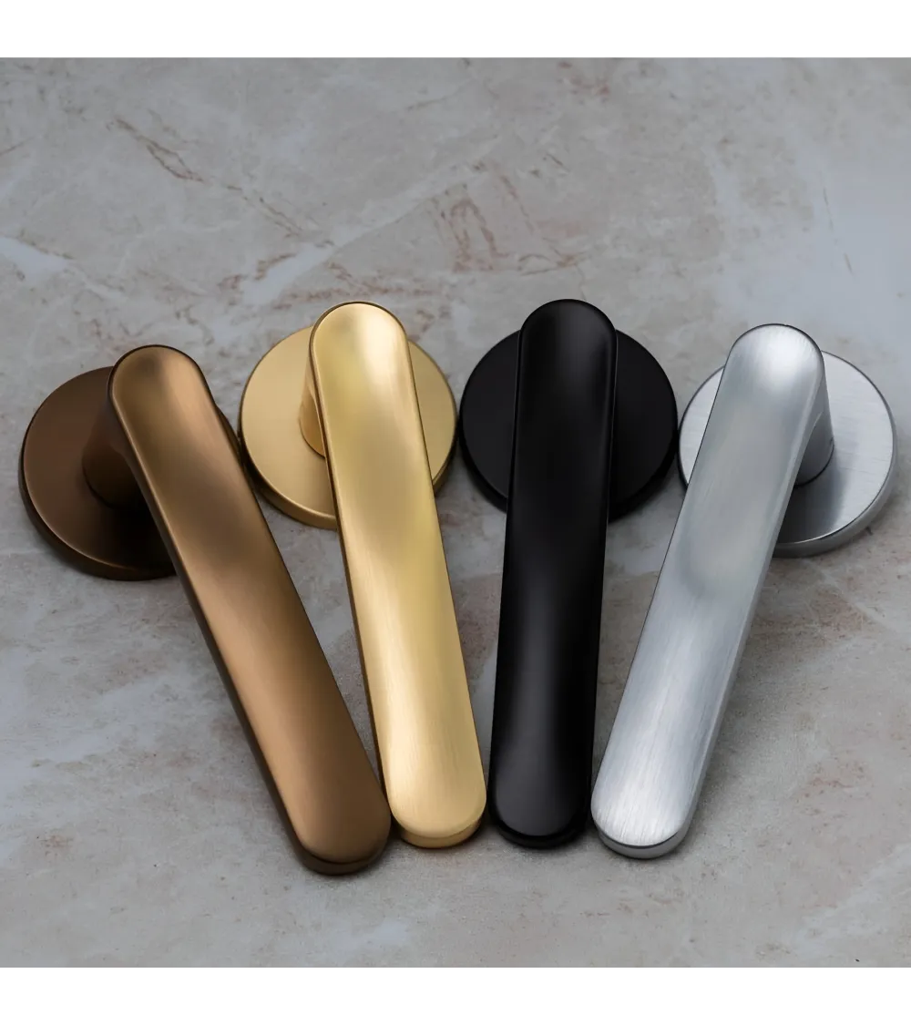 Poignée de porte design minimaliste - Modèle RITA MILLAPOIGNÉES