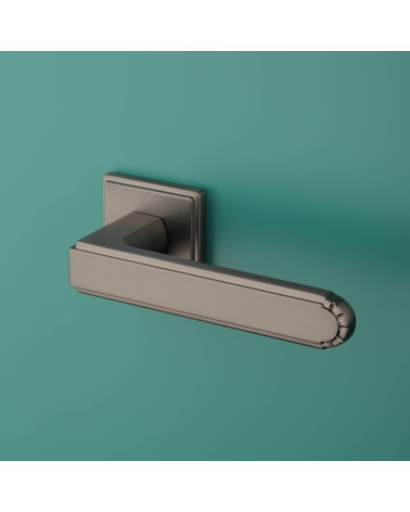 Poignée de porte en zamak MIMOSA poignée design vue inclinée