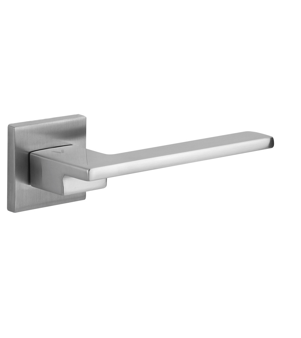 door handle that blends a classic and modern style