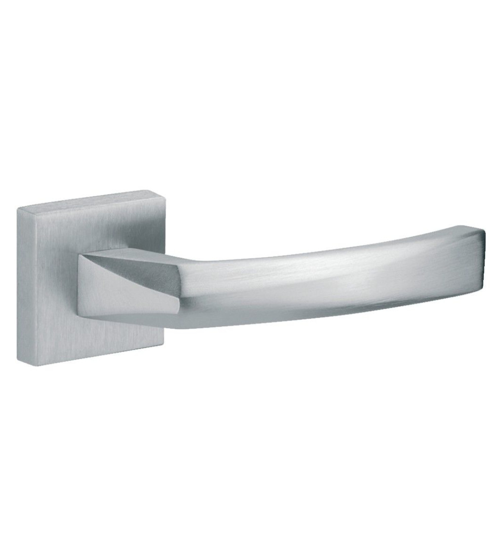 An original design, a modern look, a matt chrome finish. Let yourself be won over by this futuristic interior handle.