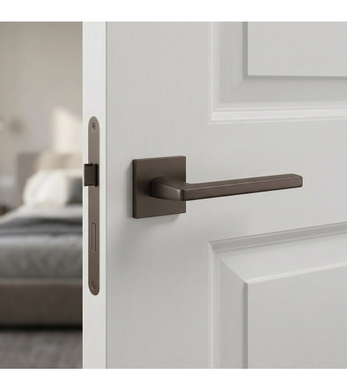 Poignée de porte marron PYROLA quincaillerie design