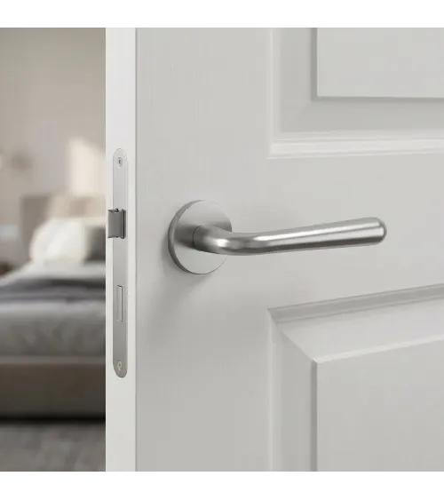 Poignée de porte chrome satiné IRGA poignée design