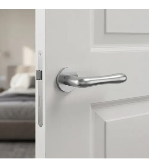 Poignée de porte chrome satiné CYNIA poignée design