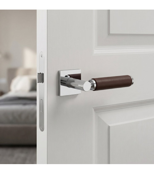 Poignée de porte contemporaine en cuir foncé TUPAI 4200/201 carrée -  poignée design