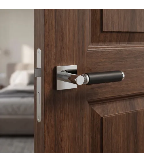 Poignée de porte haut de gamme chrome poli et cuir noir TUPAI 4200/202 carrée - MillaPoignées