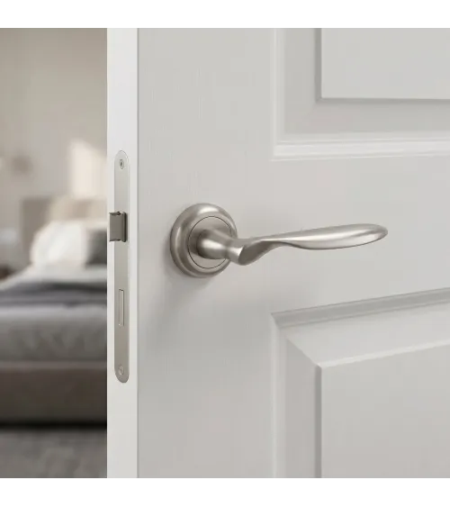 Poignée de porte nickel satiné VENERA poignée design