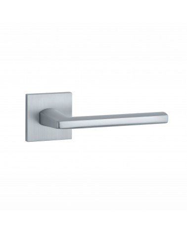 Poignée de porte chrome satiné EURA poignée design
