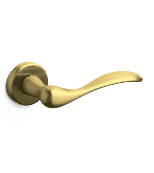 Poignée de porte design SIENA en laiton sur rosace ronde | MillaPoignees
