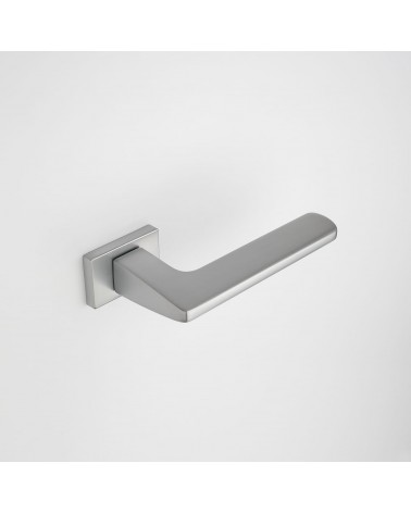 Poignée de porte sur plaque rectangulaire YUKA poignée design couleur 2 vue de haut