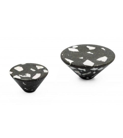 Bouton de meuble en ciment - Urbi & Orbi Demenico Rocks Cône -  poignée design