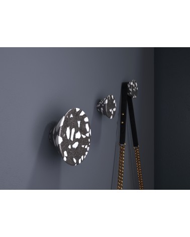 Bouton de meuble en ciment - Urbi & Orbi Demenico Rocks Cône -  poignée design