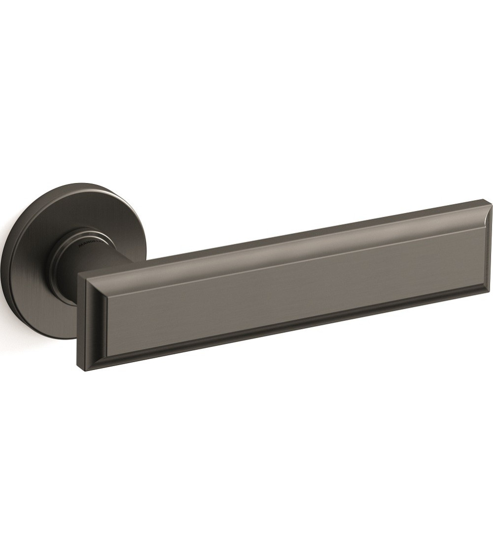original door handle for an industrial style in your décor