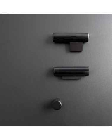 Bouton de meuble noir AVANTI poignée design vue de haut