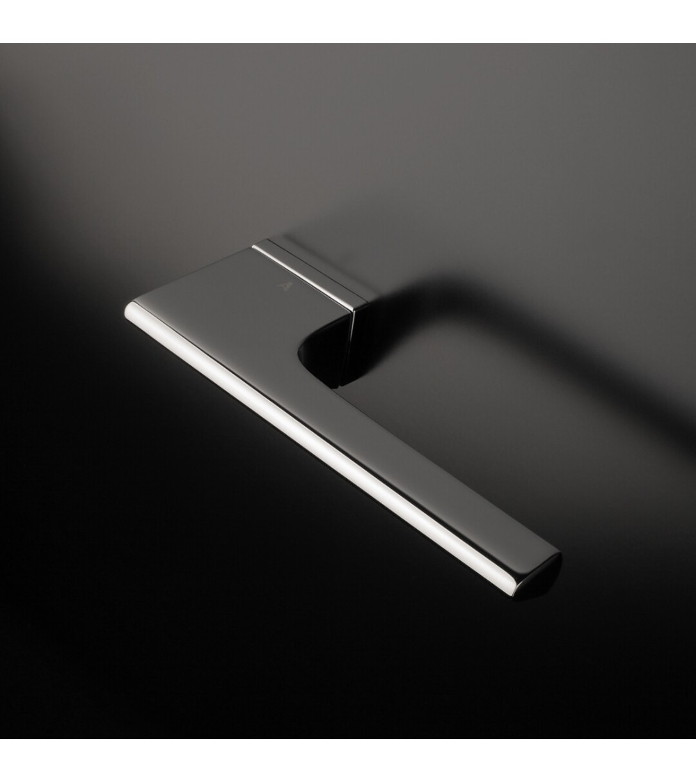 Interior handle with a futuristic style, perfect for an architect
