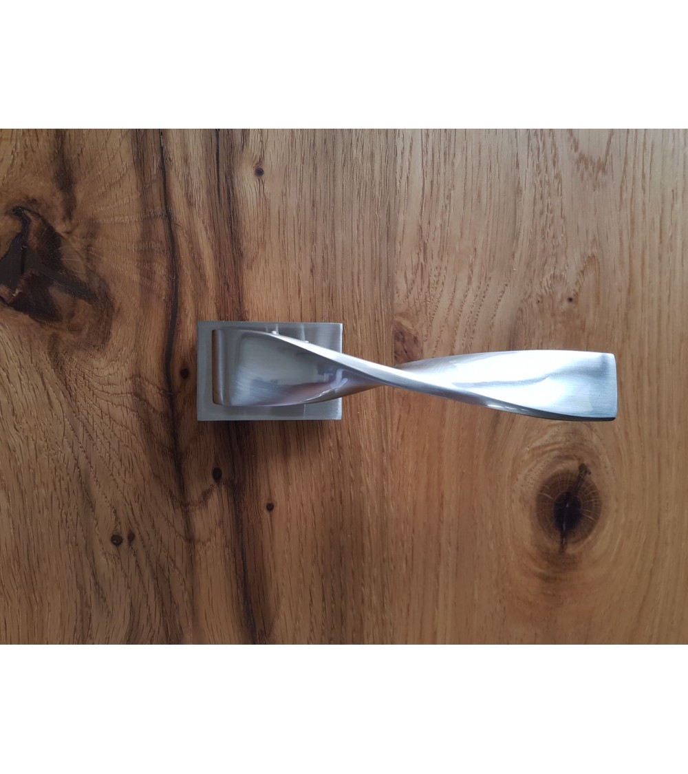 door handle on rectangular plate at a low price