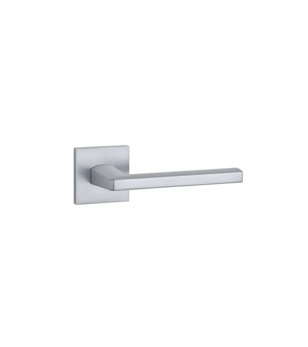 Poignée de porte chrome satiné PYROLA quincaillerie design