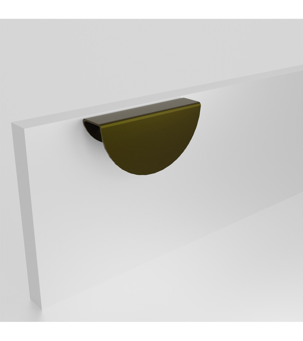 Poignée de meuble marron olive ZORIA sur le front poignée design