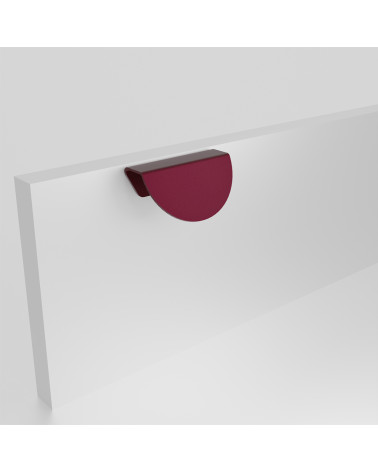 Poignée de meuble bordeaux ZORIA oblique poignée design