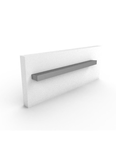 Poignée de meuble anode naturelle LATINO poignée design fixée sur un panneau
