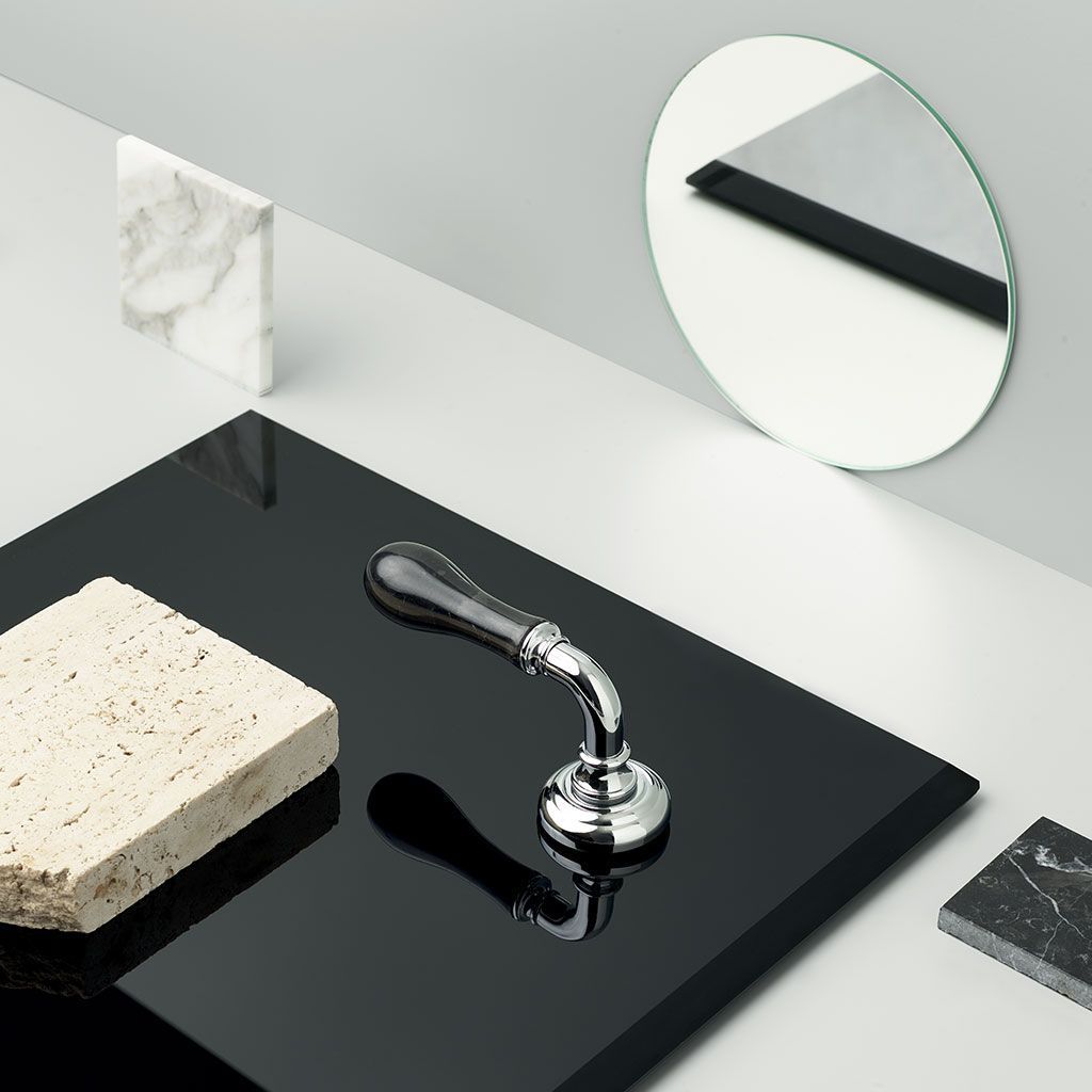 Mandelli Doge interior design door handle - handle made from genuine marble | MILLAPOIGNEES