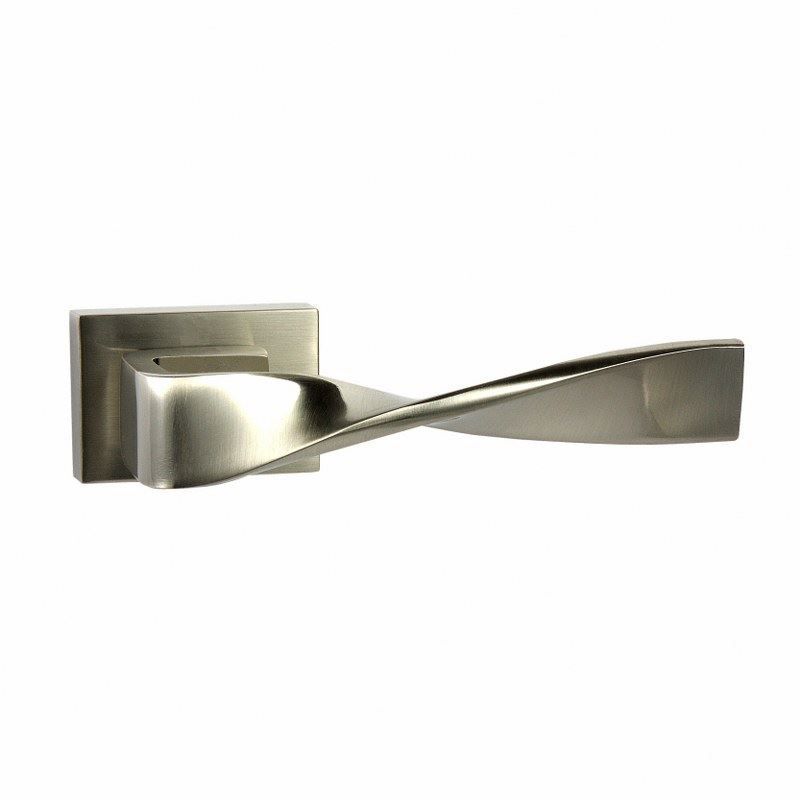 an atypical and truly unique door handle, perfect for your teenager's bedroom if they want an exceptional product