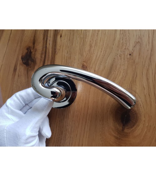 design interior handle in a rounded snake shape, ultra modern