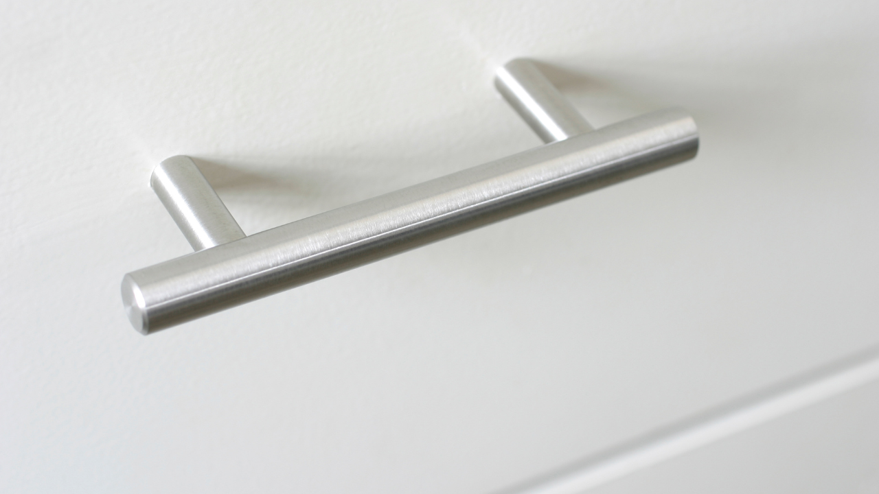 Metal furniture handle