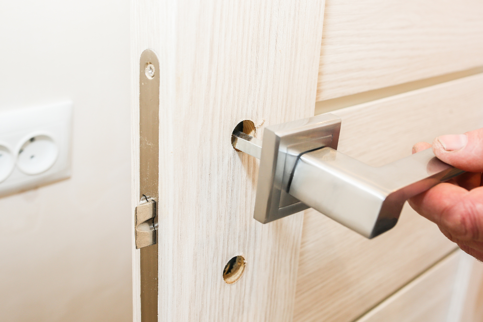 removing old ironmongery